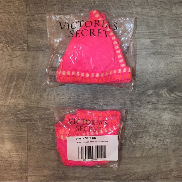 🔥MOVING SALE📦 🆕VS Crochet Bikini Set - Picture 7 of 8